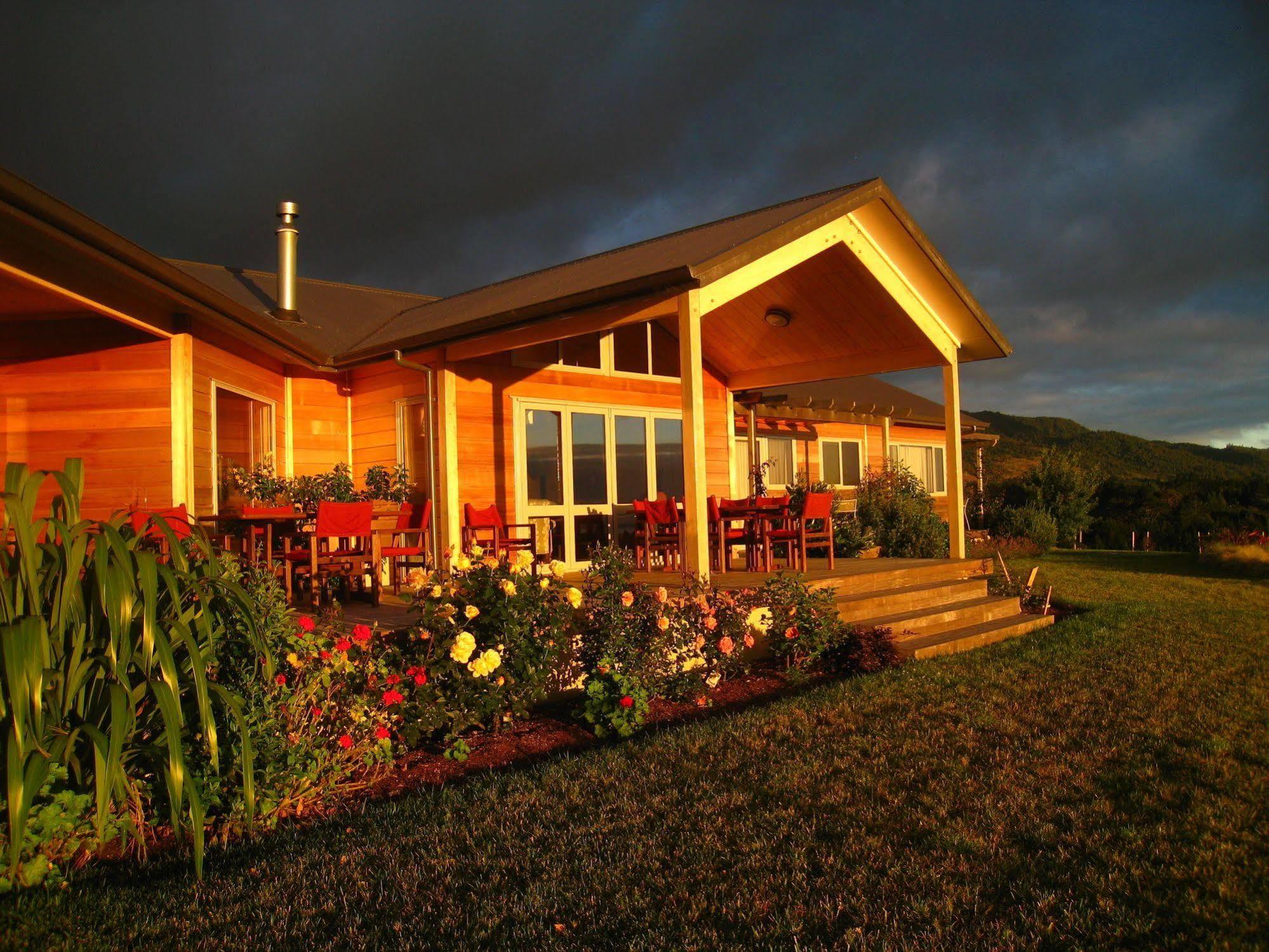 Kaimai Country Lodge Katikati Eksteriør bilde