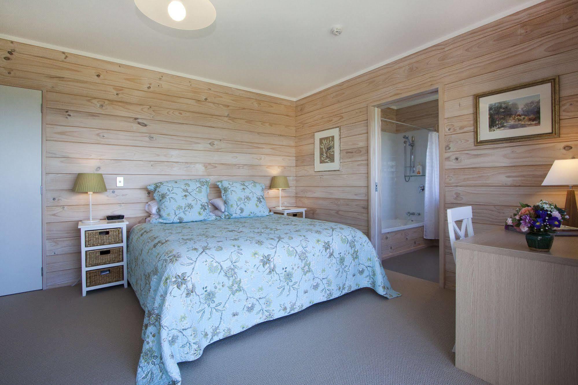 Kaimai Country Lodge Katikati Eksteriør bilde